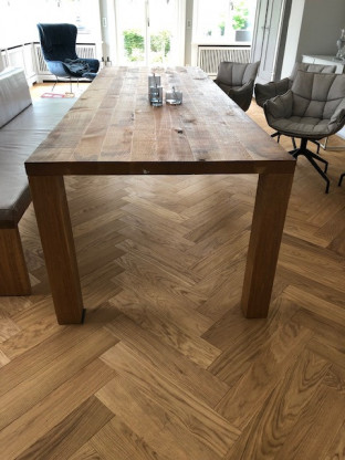 Massivholztisch Eiche
