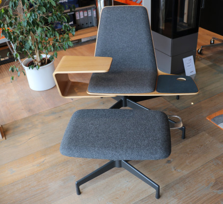 Harbor Work Lounge mit Hocker | Designermöbel Gmund am Tegernsee