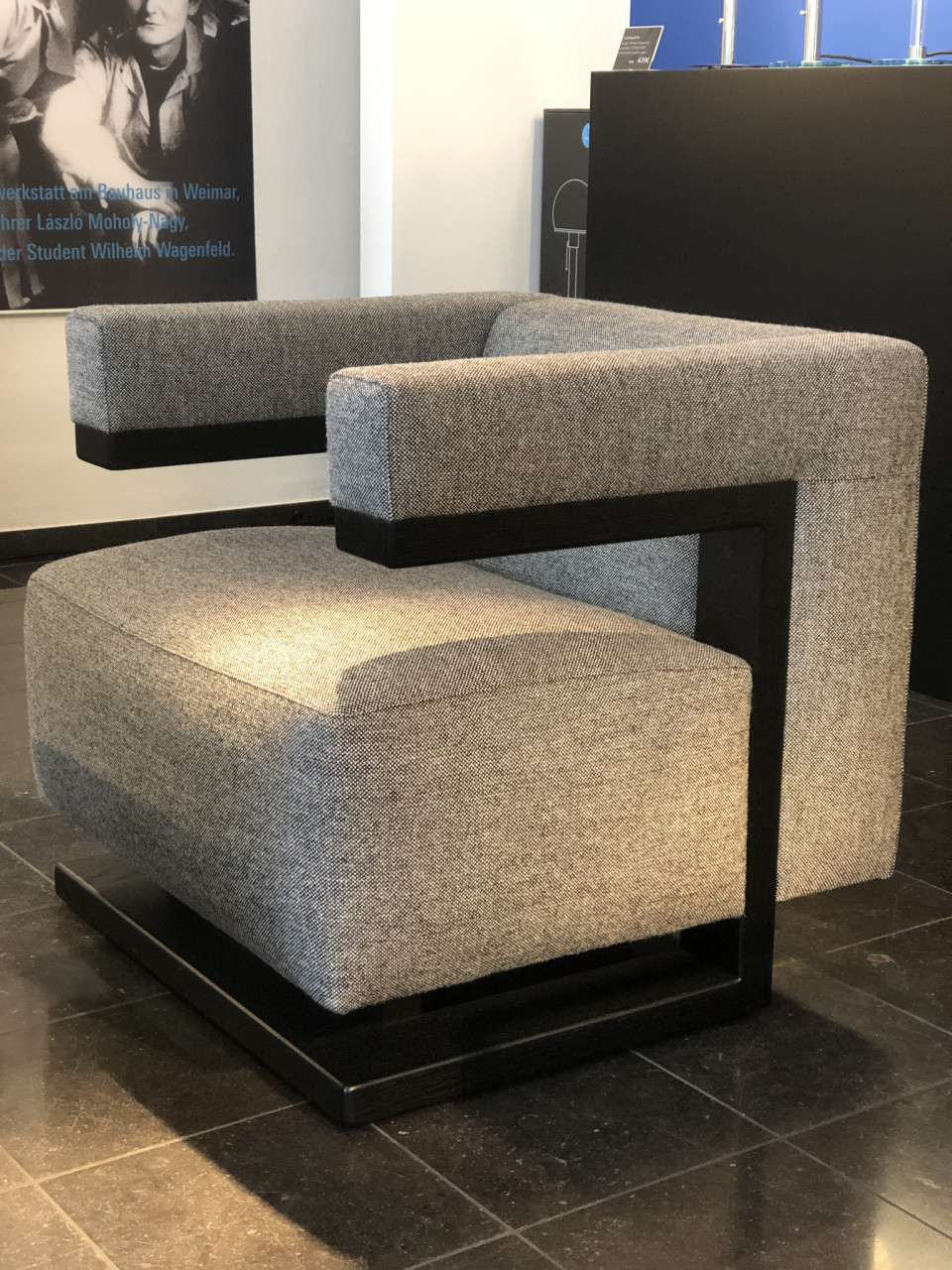 Sessel GROPIUS F51 von TECTA | Designermöbel Aachen
