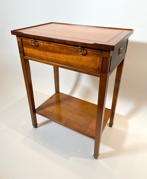 Beistelltisch | Designermöbel Berlin